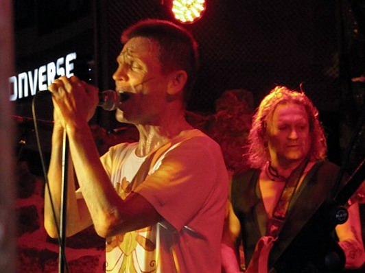 VHK a Pesti Est Cafe-ban VHK a Pest Est Cafe-ban